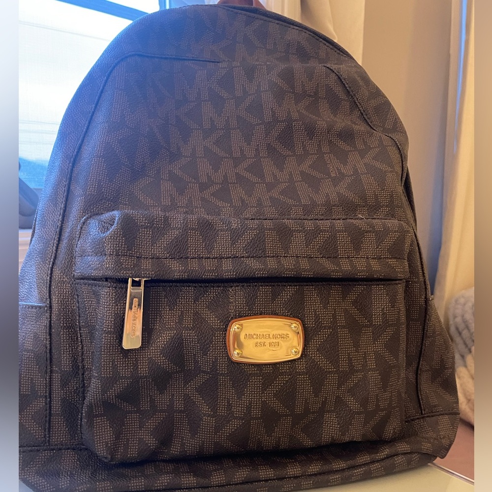 Micheal Kors Brown Bookbag